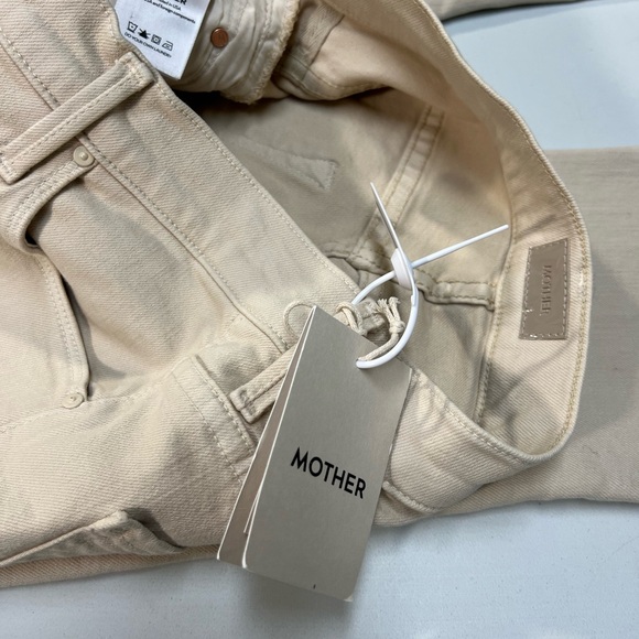 NWT Mother Weekender Flare Jeans Fog Beige Size 28 Frayed Hem Premium Denim - Picture 14 of 15